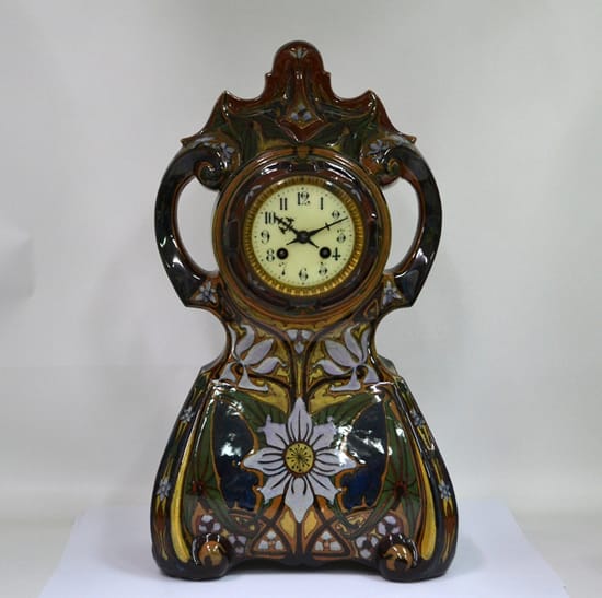 Holland-Utrecht, Pendule, h. 48 cm (coll. KMG)