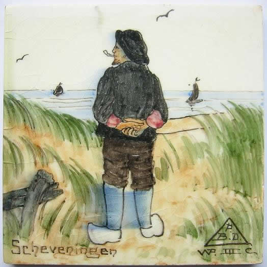 PBD, streekdrachttegel, decor Scheveningen,1905 (coll. Bert-Jan Baas)